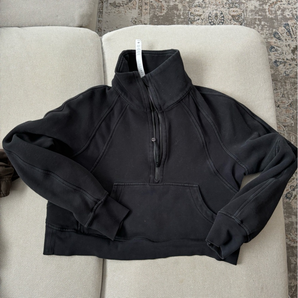 Lululemon Scuba funnel neck